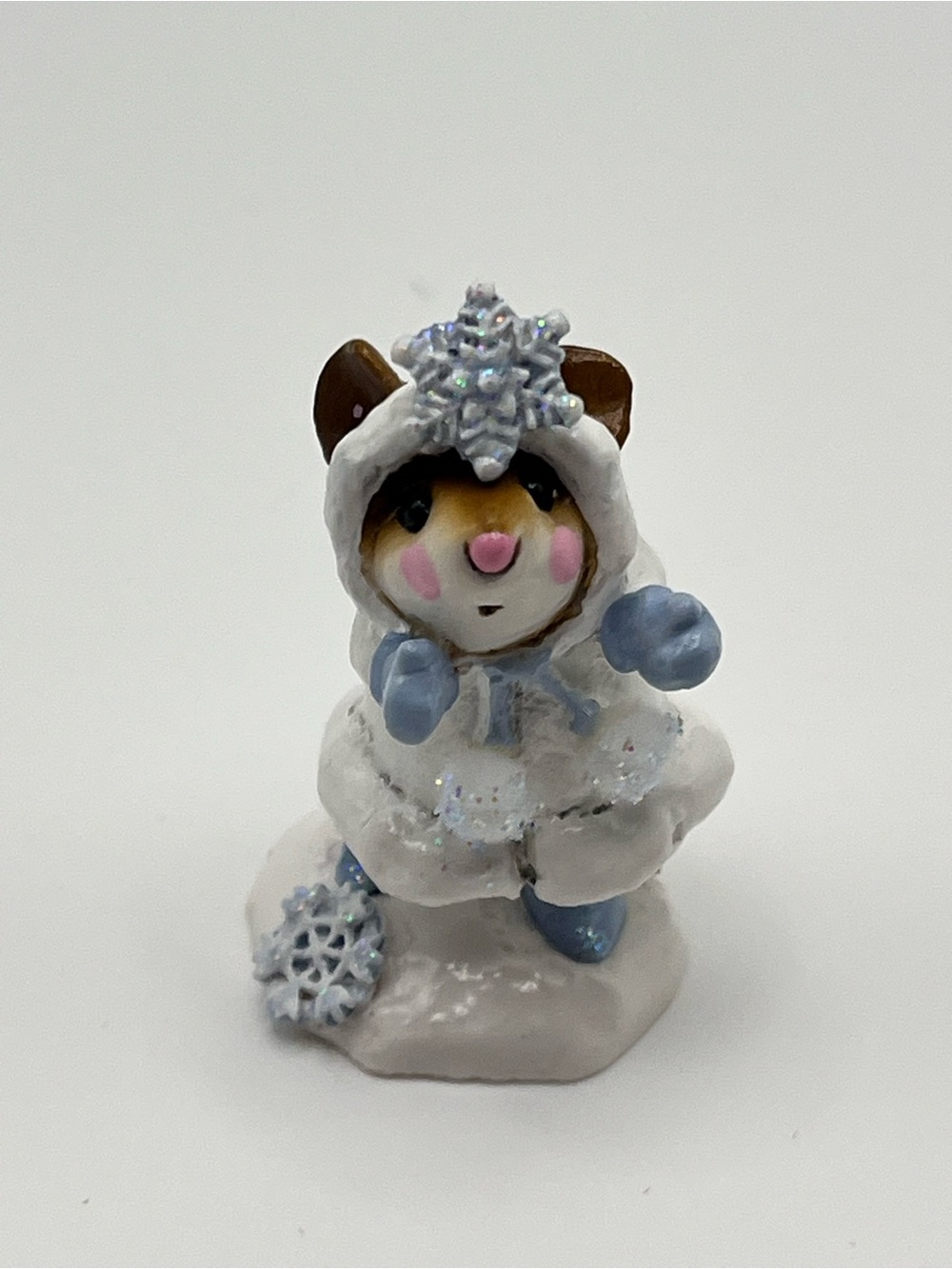 2002 brand new with original box M-275 Wee Forest Folk Crystal mouse